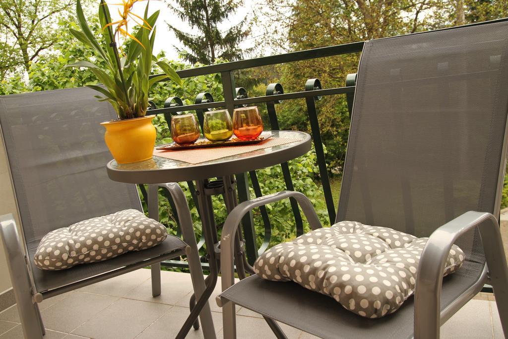 Apartments Strmac Слунь Екстер'єр фото
